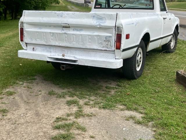 Chevy-truck-1971-white-2