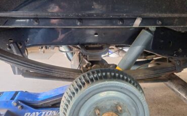 Chevy-truck-1983-blue-1