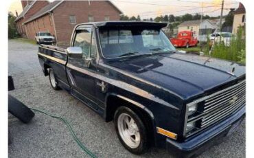 Chevy-truck-1983-blue-3