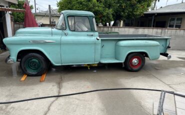Chevy-truck-3200-1957-green-4
