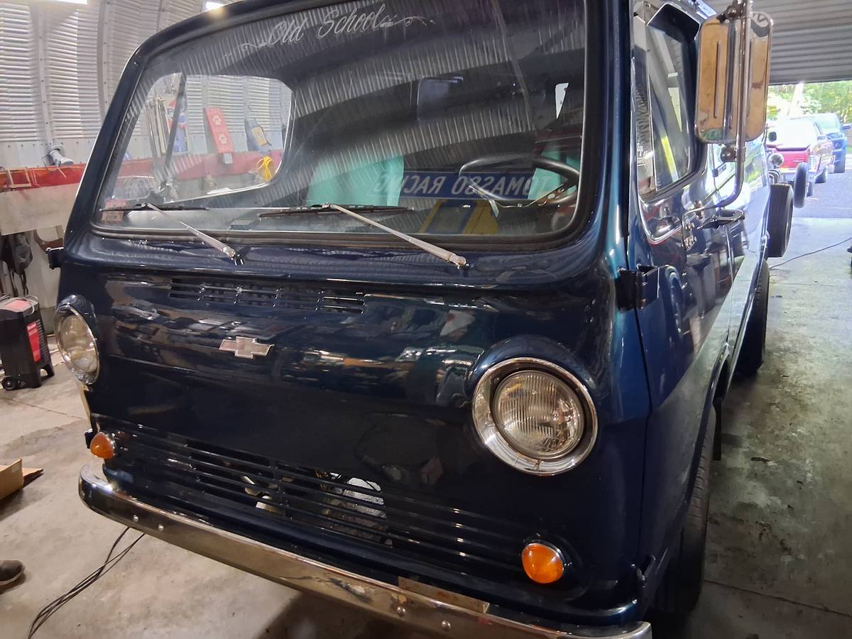 Chevy-van-1964-blue-1