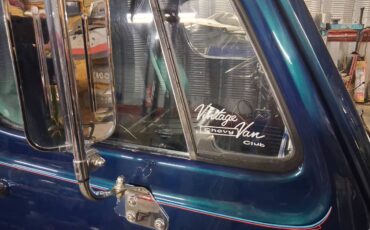 Chevy-van-1964-blue-3