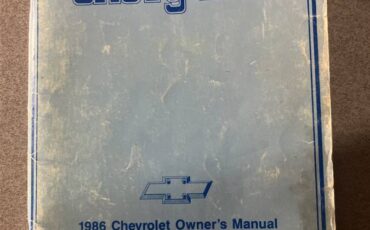 Chevy-van-1986-blue-5