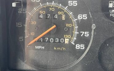 Chevy-van-1993-white-6