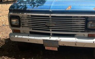 Chevy-van-c20-1972-blue-11