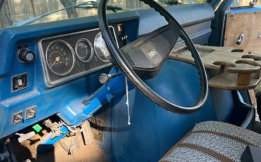 Chevy-van-c20-1972-blue-8