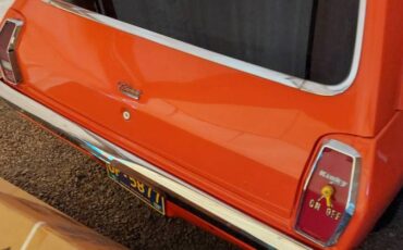 Chevy-vega-1972-orange-1