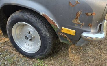Chevy-vega-1973-grey-11