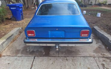 Chevy-vega-1975-blue-11