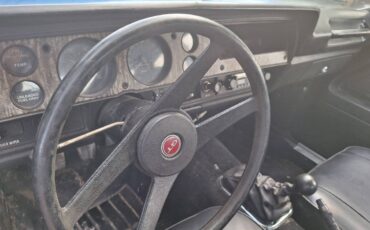 Chevy-vega-1975-blue-13