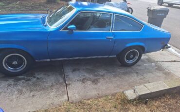 Chevy-vega-1975-blue-7