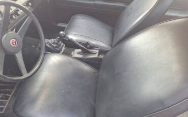 Chevy-vega-1975-blue-9