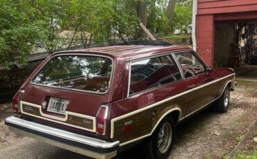 Chevy-vega-1976-red-11