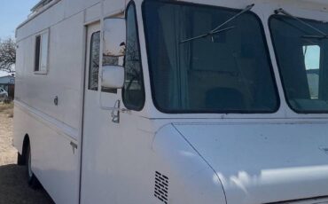 Chevy-workbox-1984-white