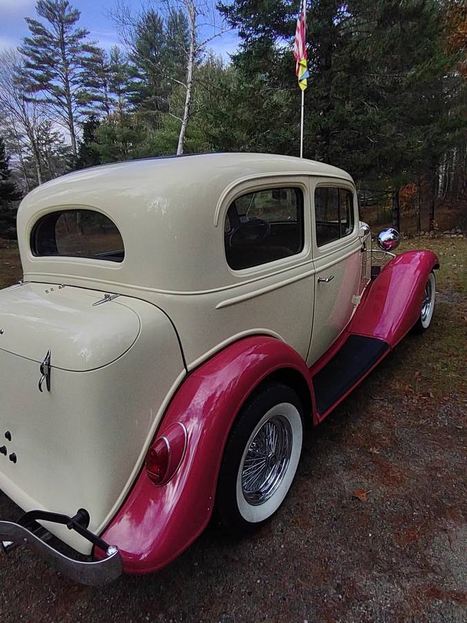 Chevy2-door-sedan-1933-6