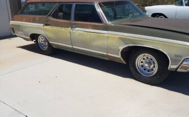 Chevykingswood-1970-green-3