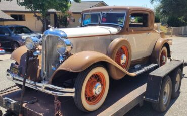 Chrysler-1932-4