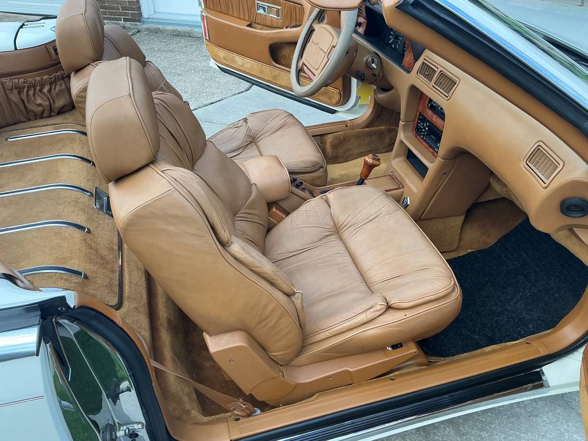Chrysler-1990-1
