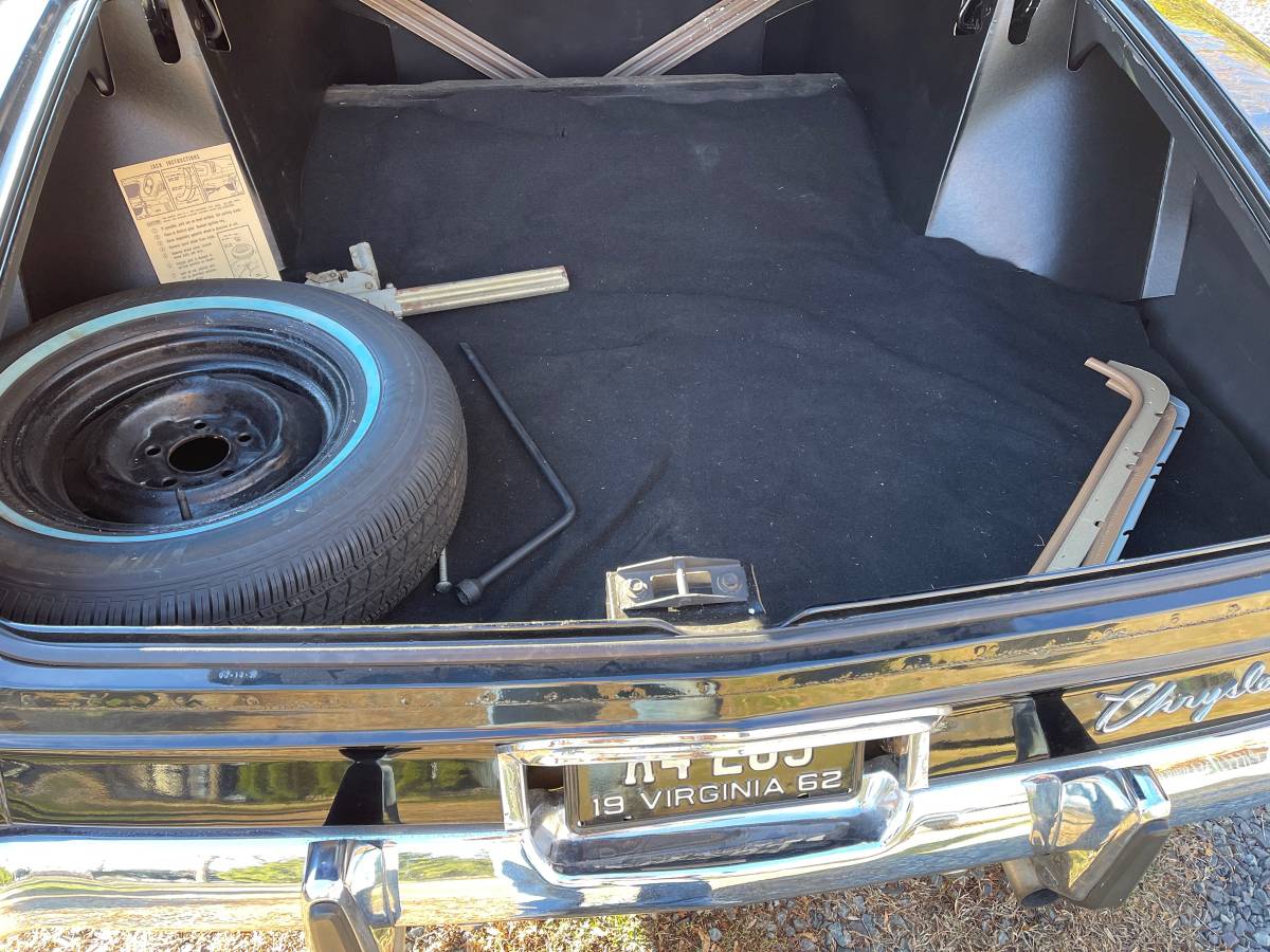 Chrysler-300-1962-black-17