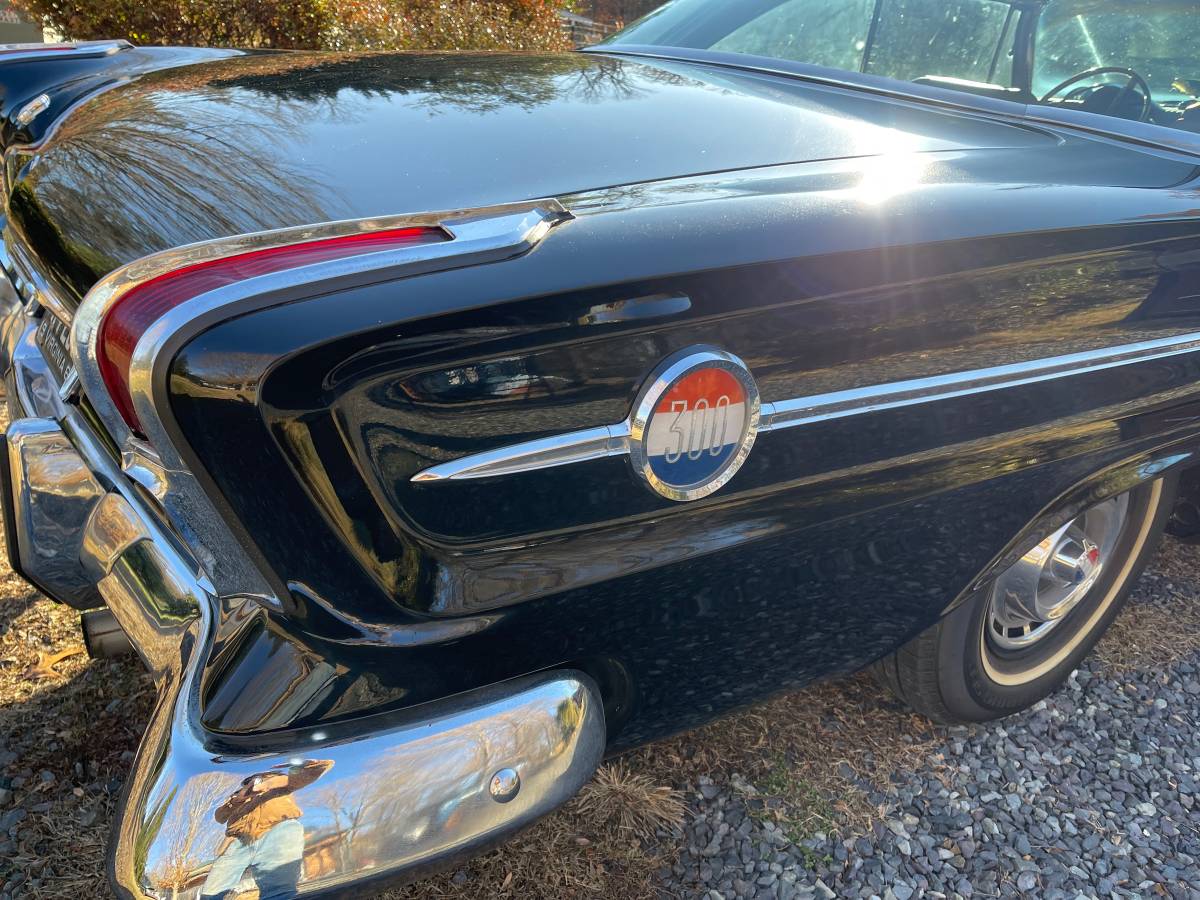 Chrysler-300-1962-black-7