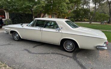 Chrysler-300-1963-Antique-White-TanBrown-2
