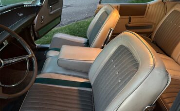 Chrysler-300-1963-Antique-White-TanBrown-3