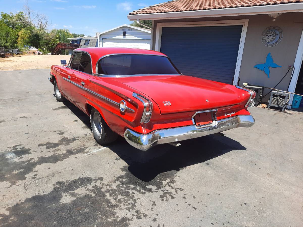 Chrysler-300-1963-red-3