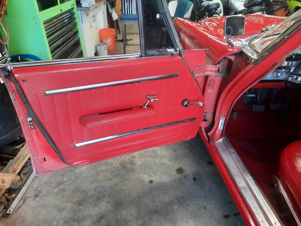 Chrysler-300-1963-red-8