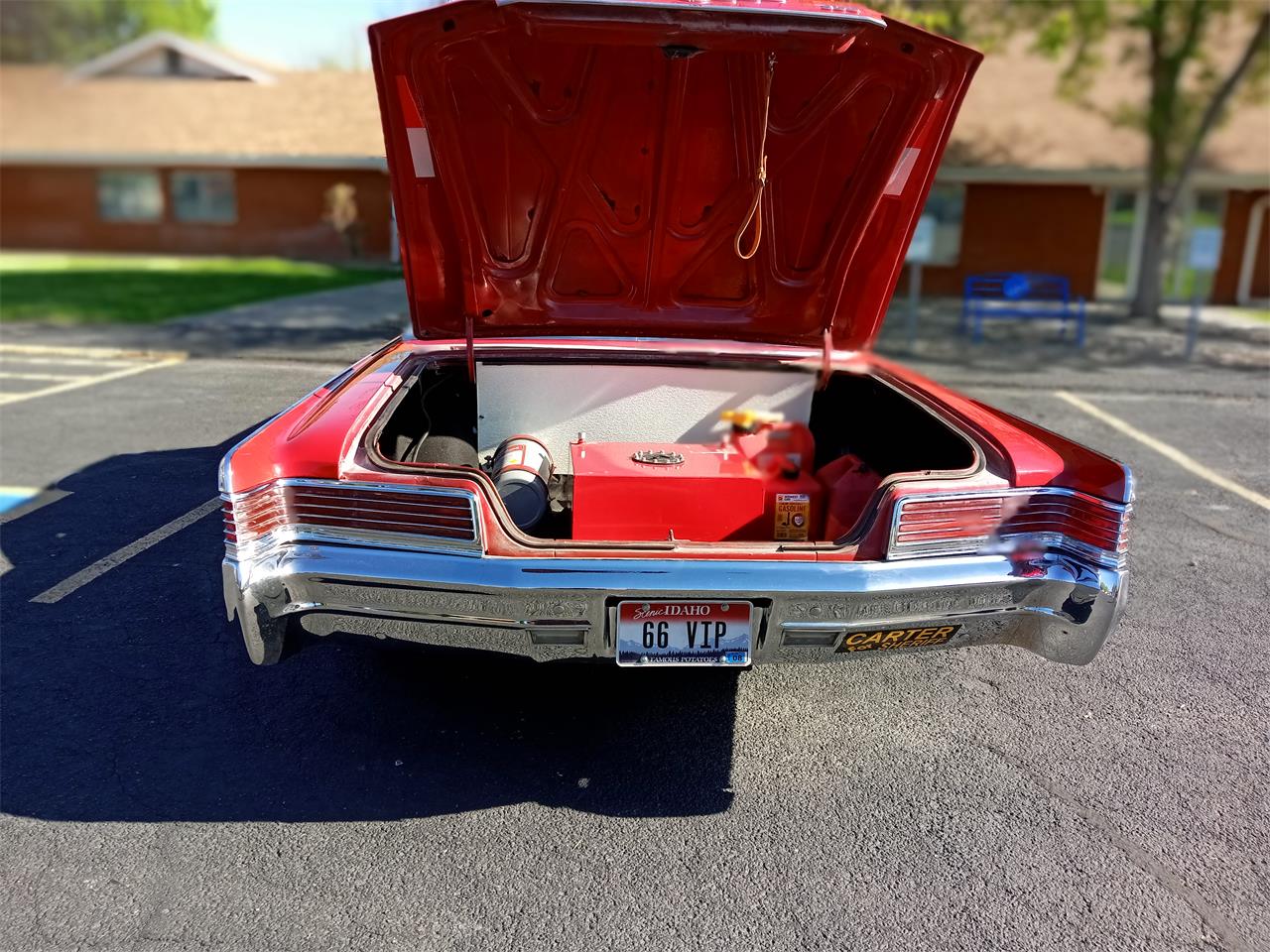 Chrysler-300-1966-red-black-amp-white-2