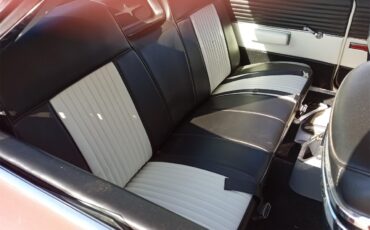 Chrysler-300-1966-red-black-amp-white-3