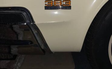 Chrysler-300-1966-yellow-16
