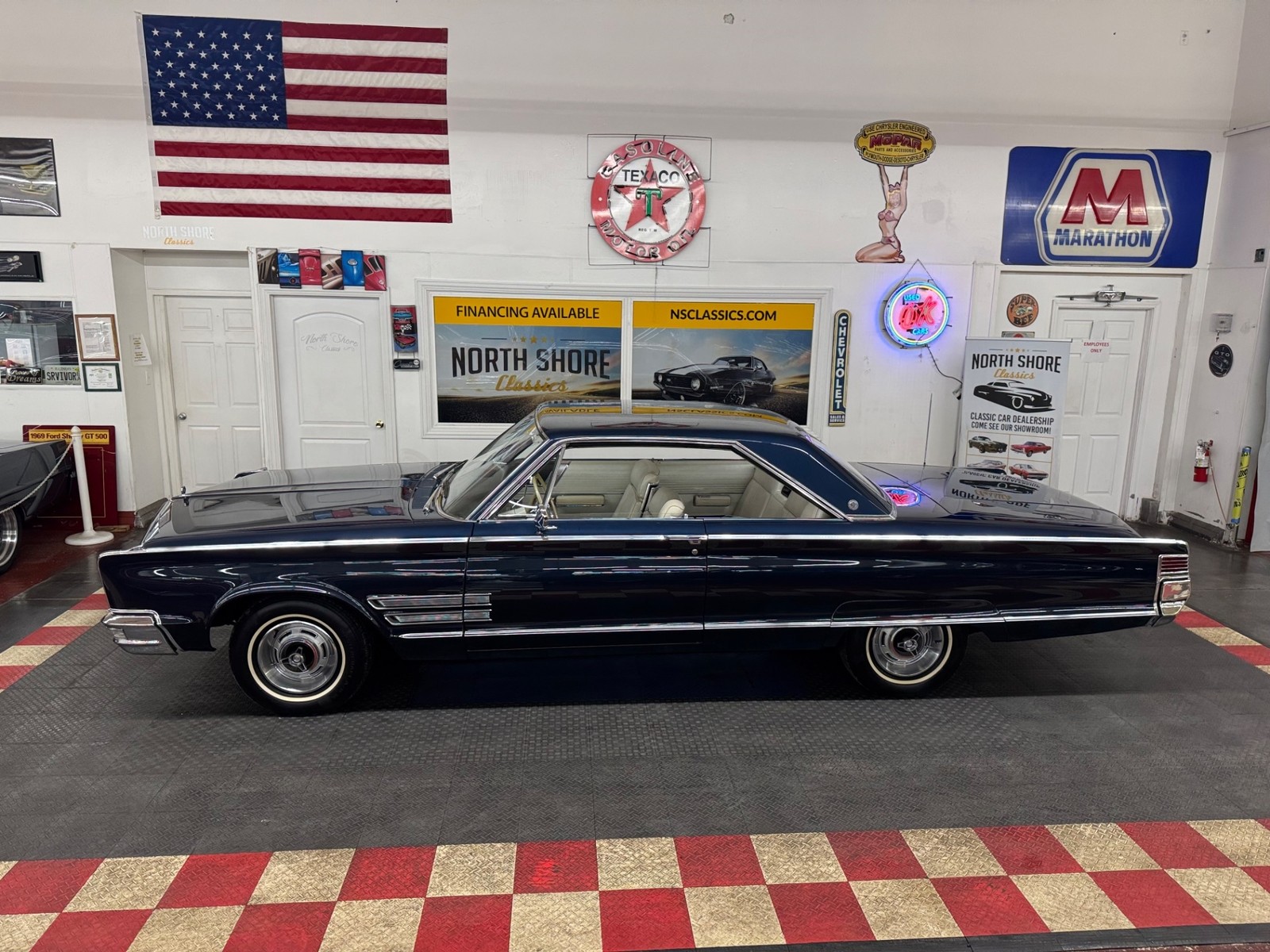 Chrysler-300-Series-1966-21