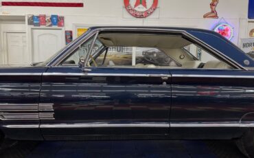 Chrysler-300-Series-1966-23