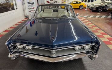 Chrysler-300-Series-1966-4