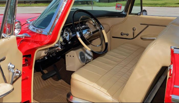 Chrysler-300b-1956-Red-Tan-25