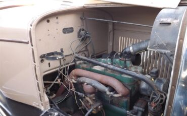 Chrysler-50-1927-TAN-amp-BLACK-BLACK-6