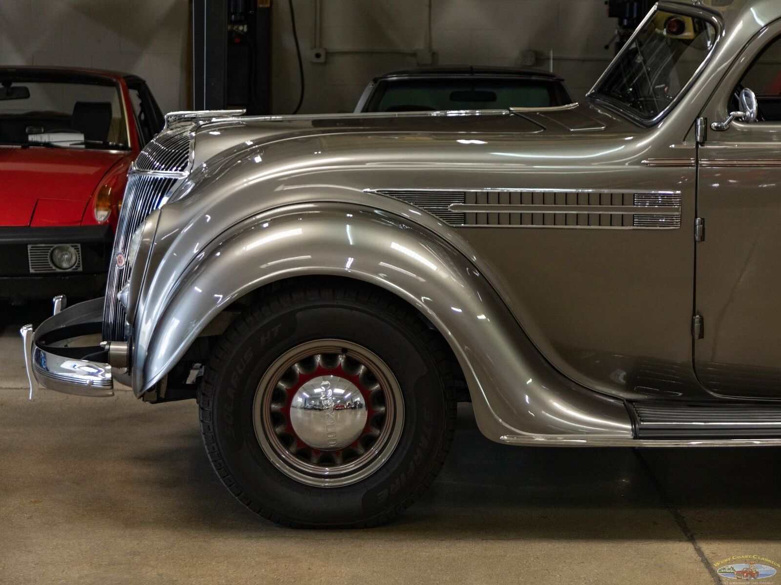 Chrysler-Airflow-Series-C-11-1936-4-Door-Sedan-4