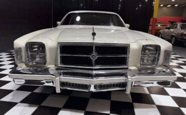 Chrysler-Cordoba-1979-Coupe-13