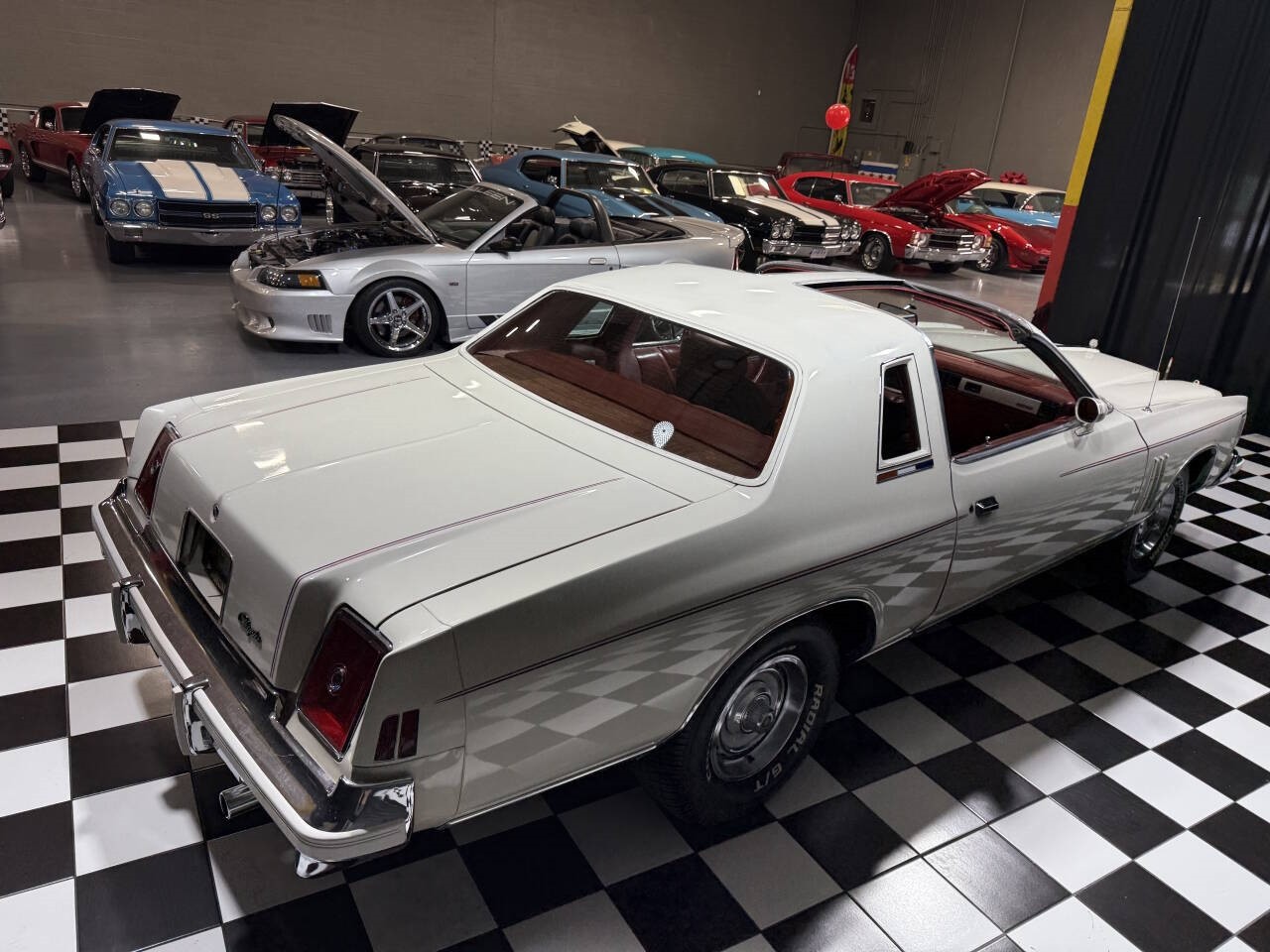 Chrysler-Cordoba-1979-Coupe-15