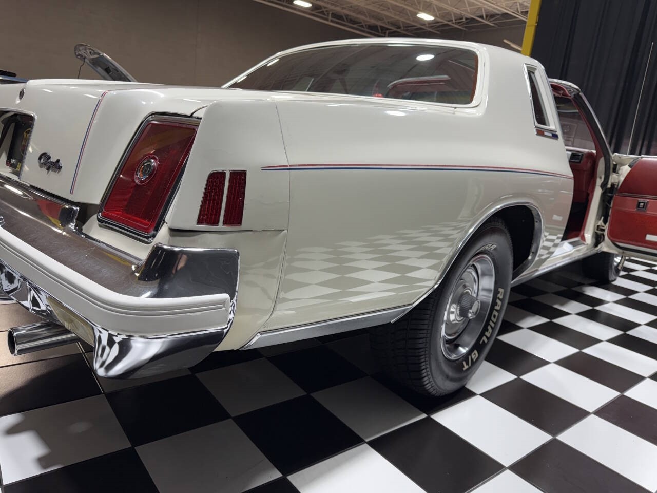 Chrysler-Cordoba-1979-Coupe-31
