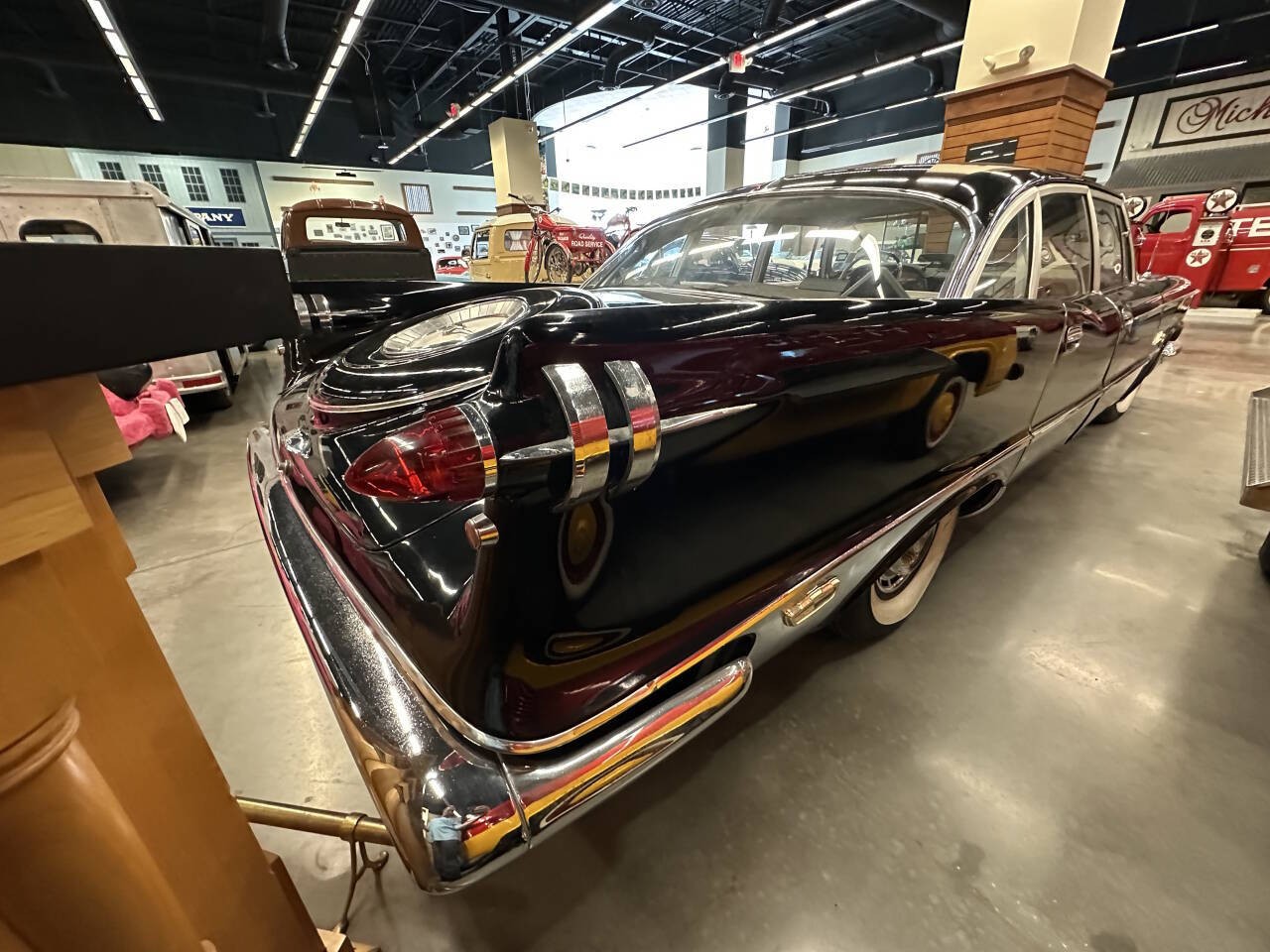 Chrysler-Imperial-1959-Sedan-11