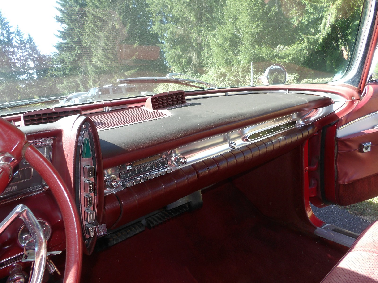 Chrysler-Imperial-1963-Coupe-8