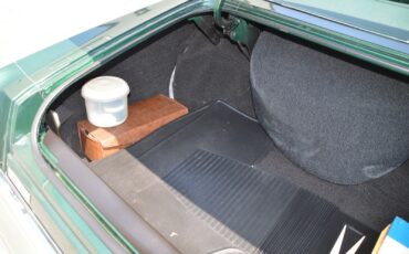 Chrysler-Imperial-1975-Sedan-28