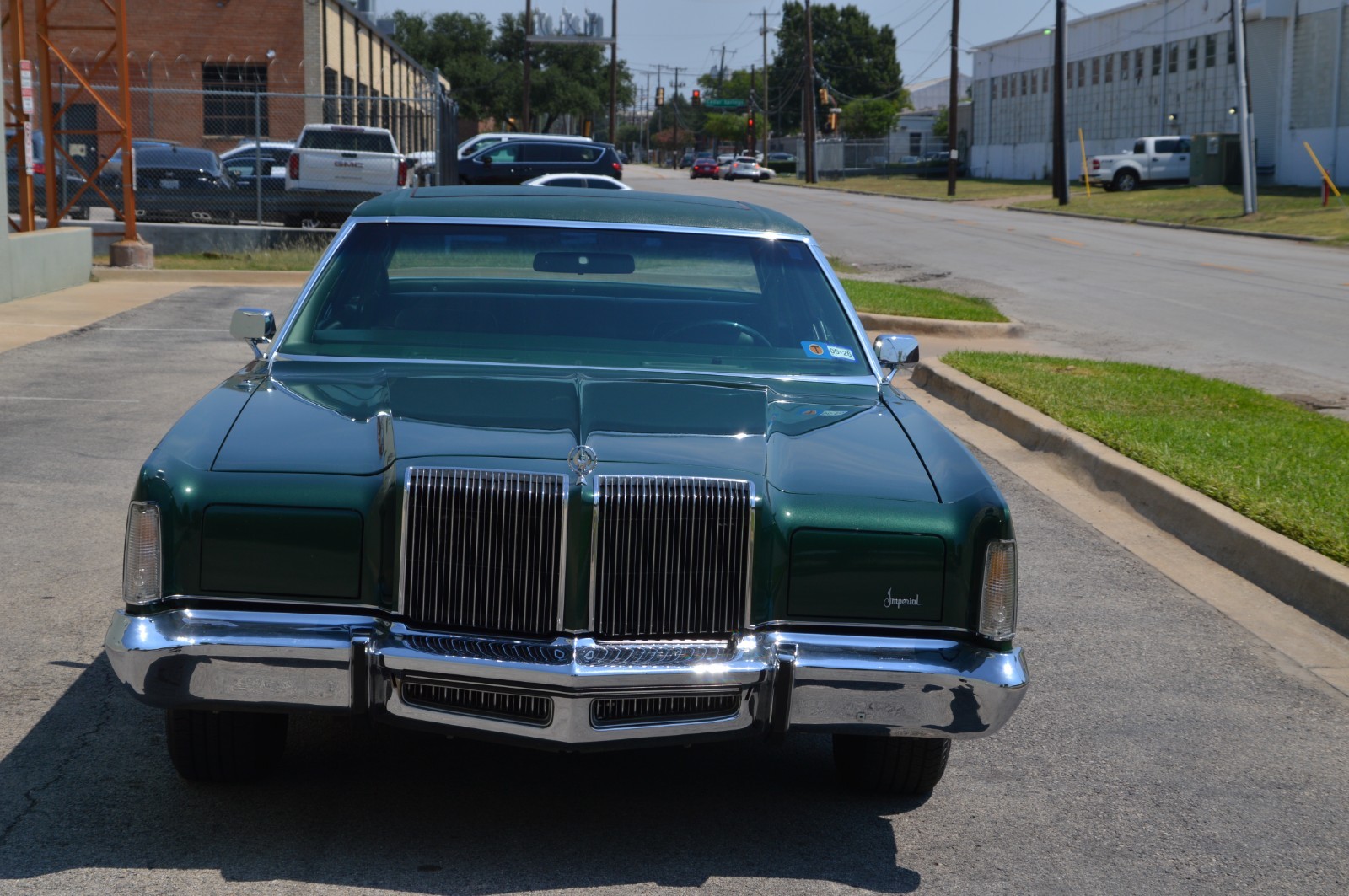 Chrysler-Imperial-1975-Sedan-3
