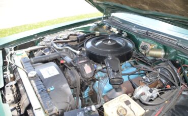 Chrysler-Imperial-1975-Sedan-31