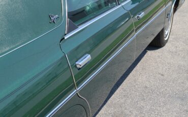 Chrysler-Imperial-1975-Sedan-9