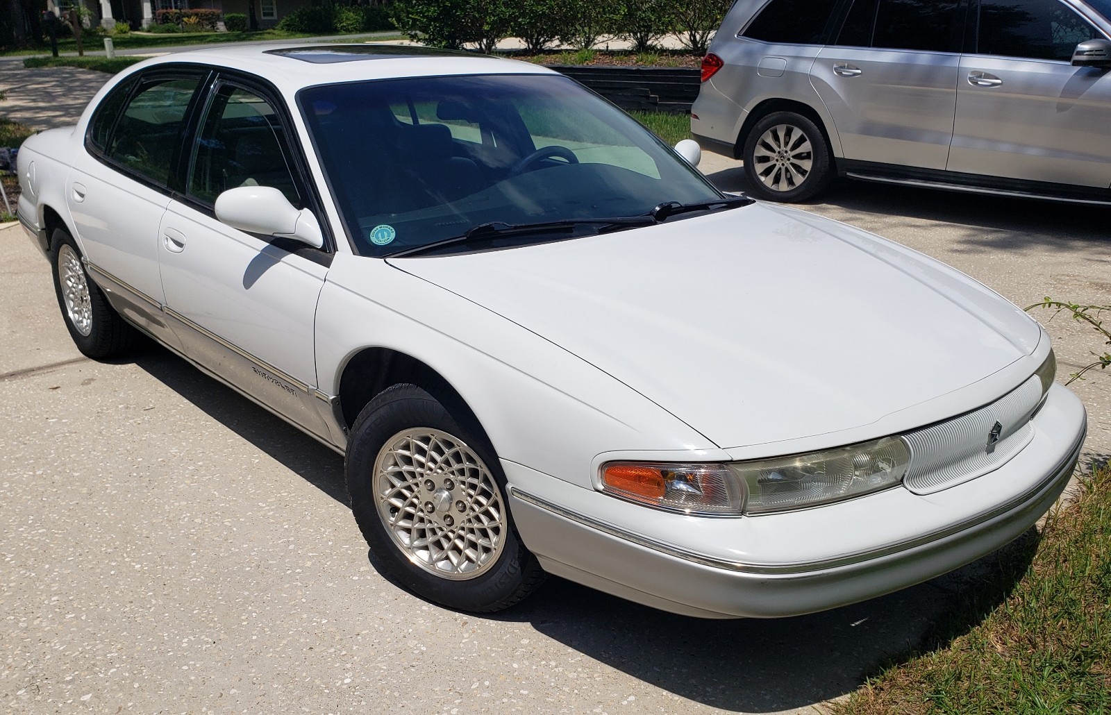 Chrysler-LHS-1994-1