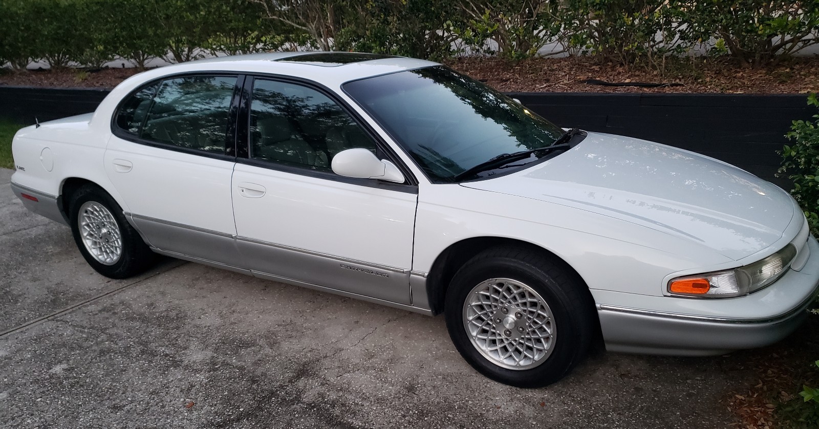 Chrysler LHS 1994