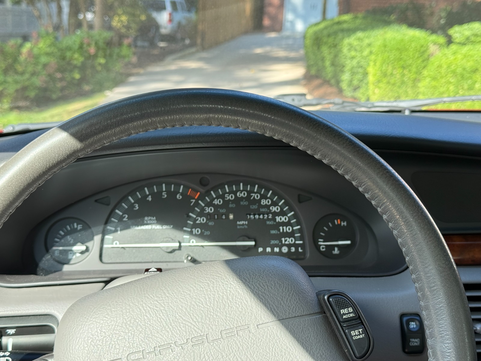 Chrysler-LHS-1995-Sedan-18