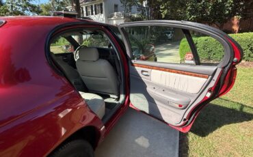 Chrysler-LHS-1995-Sedan-32